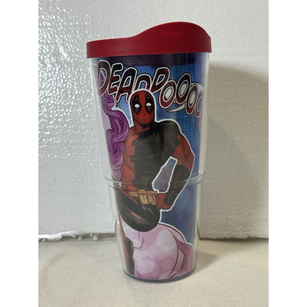 Tervis Deadpool riding a pink‎ unicorn Marvel Insulated Tumbler 16 oz. Blue Lid